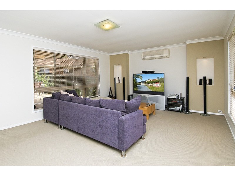 21 Jancoon Street, Carrara QLD 4211