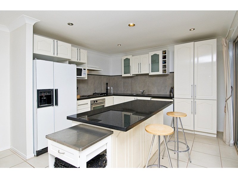 21 Jancoon Street, Carrara QLD 4211
