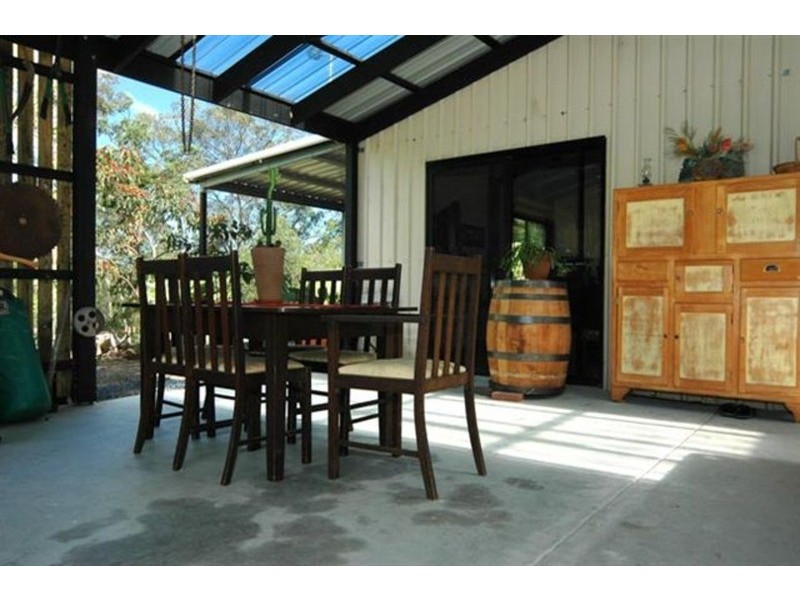 194 Lynwood Drive, Guanaba QLD 4210