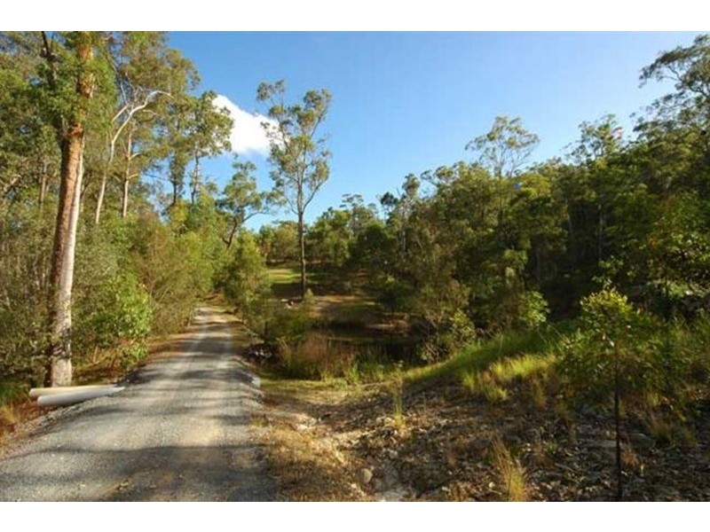 194 Lynwood Drive, Guanaba QLD 4210
