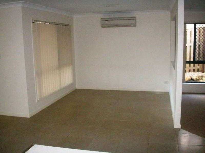 4 Jackaroo Court, Gilston QLD 4211