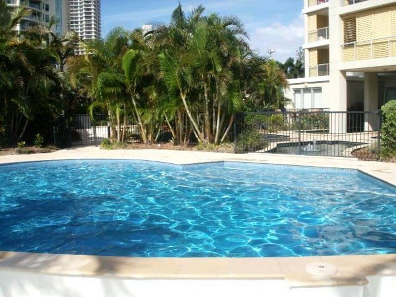 6/2898-2910 Gold Coast Highway, Surfers Paradise QLD 4217