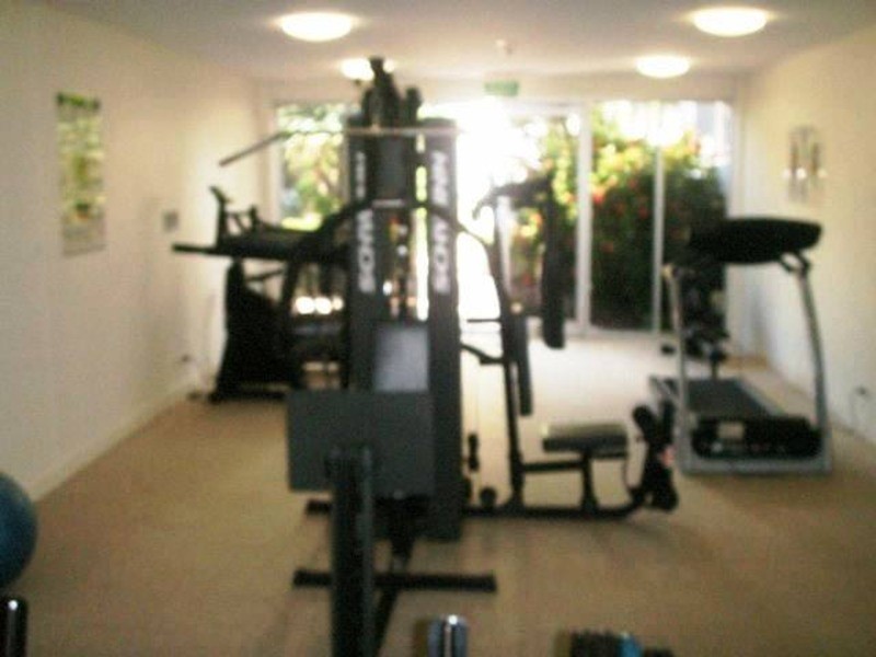 6/2898-2910 Gold Coast Highway, Surfers Paradise QLD 4217