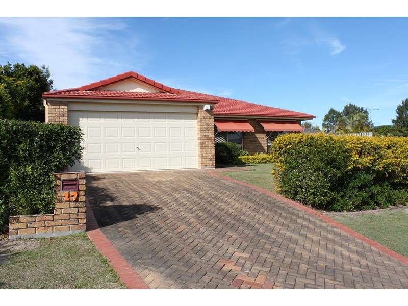 17 Lillywood Crescent, Molendinar QLD 4214