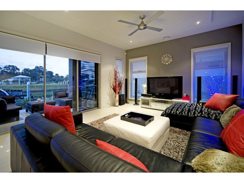 3 North Quay Drive, Biggera Waters QLD 4216