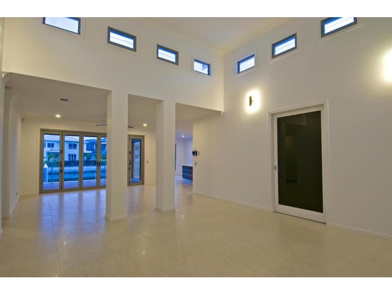 64 East Quay Drive, Biggera Waters QLD 4216