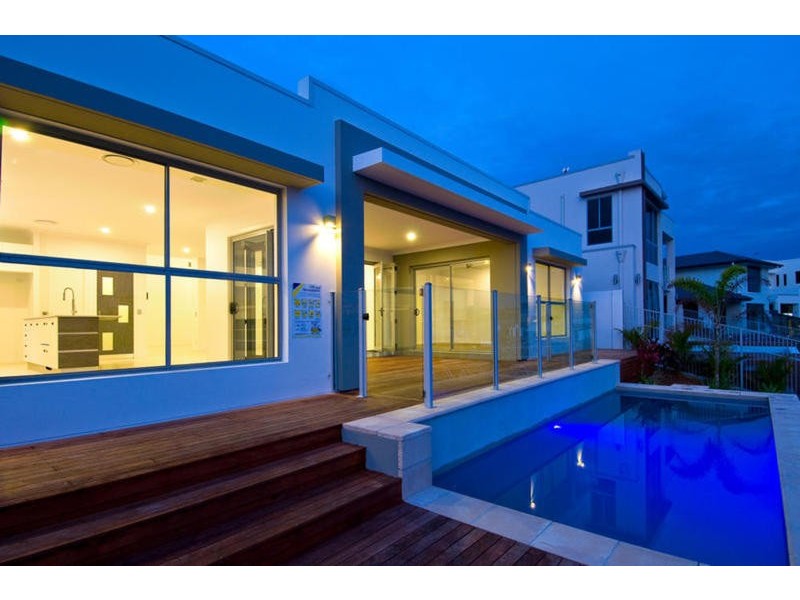 64 East Quay Drive, Biggera Waters QLD 4216