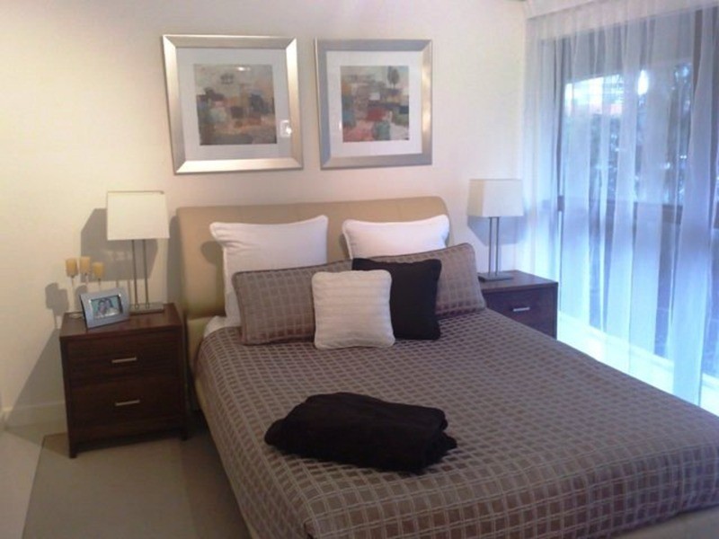 11/3 Cunningham Avenue, Main Beach QLD 4217