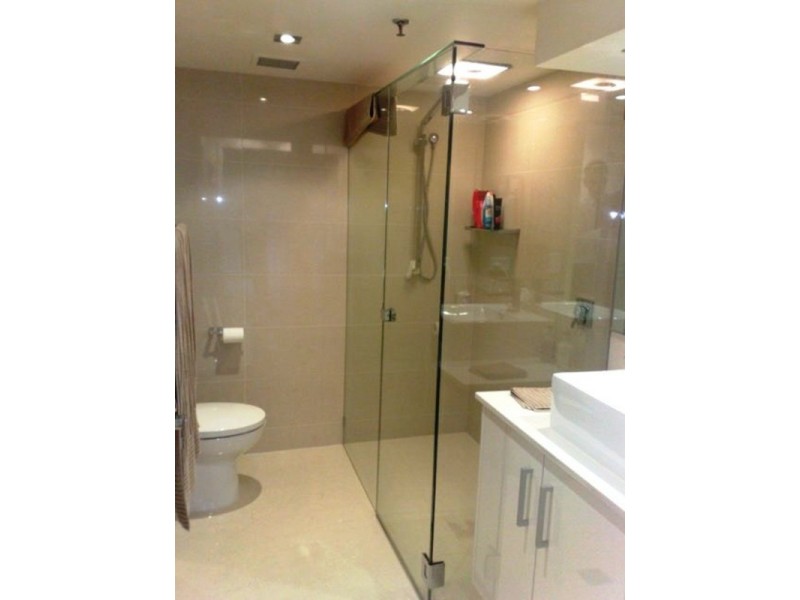 11/3 Cunningham Avenue, Main Beach QLD 4217