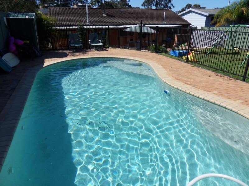 4 Wentworth Avenue, Molendinar QLD 4214