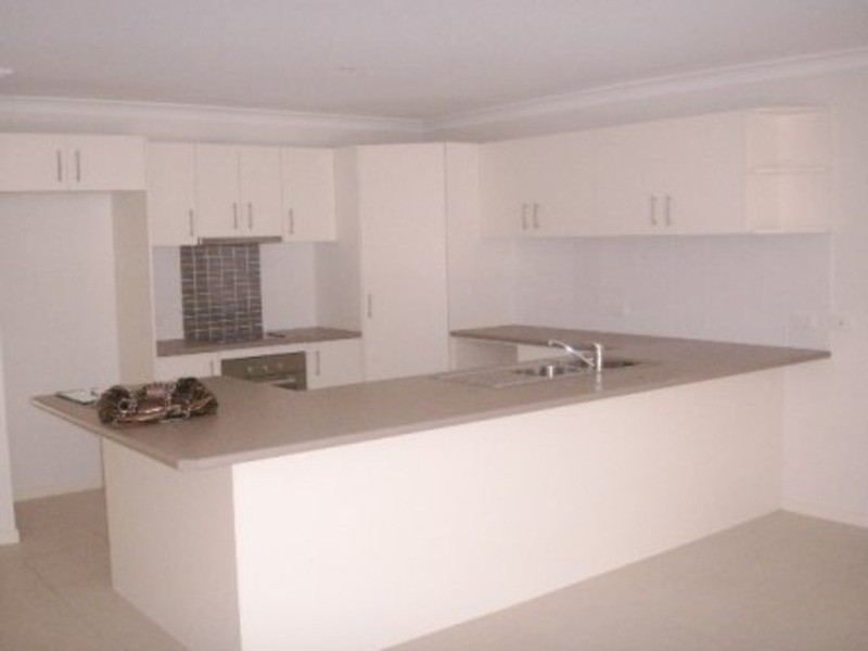 11 Ryan Place, Ormeau QLD 4208