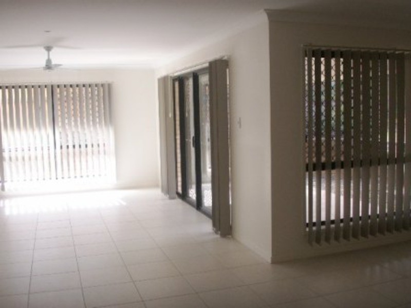 11 Ryan Place, Ormeau QLD 4208