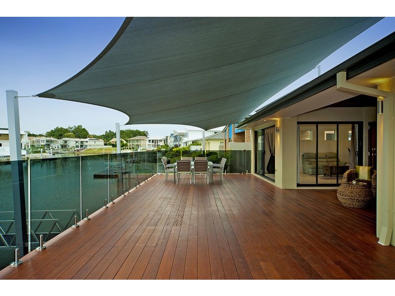 103 Compass Drive, Biggera Waters QLD 4216