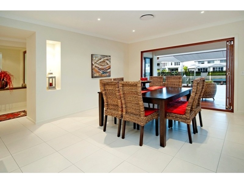 103 Compass Drive, Biggera Waters QLD 4216
