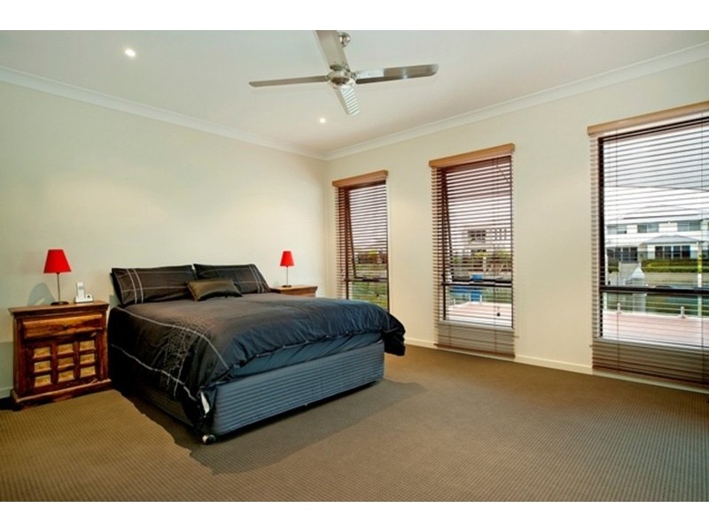 103 Compass Drive, Biggera Waters QLD 4216