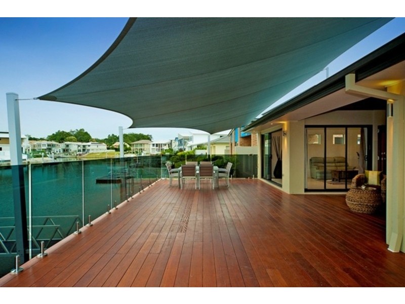 103 Compass Drive, Biggera Waters QLD 4216