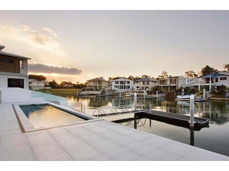 13 North Quay Drive, Biggera Waters QLD 4216