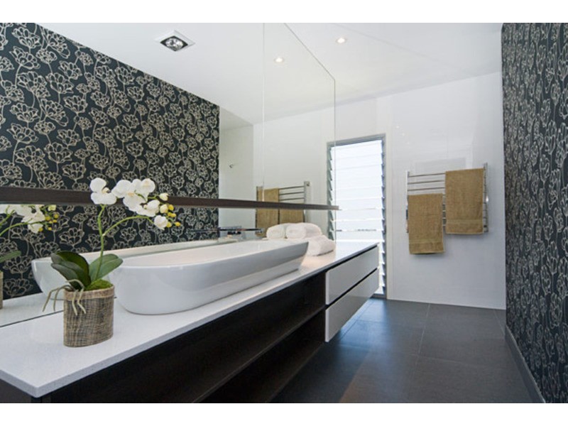 29 North Quay Drive, Biggera Waters QLD 4216