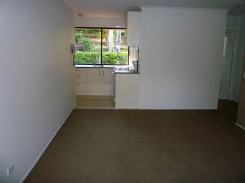 7/50  Galloway Drive, Ashmore QLD 4214