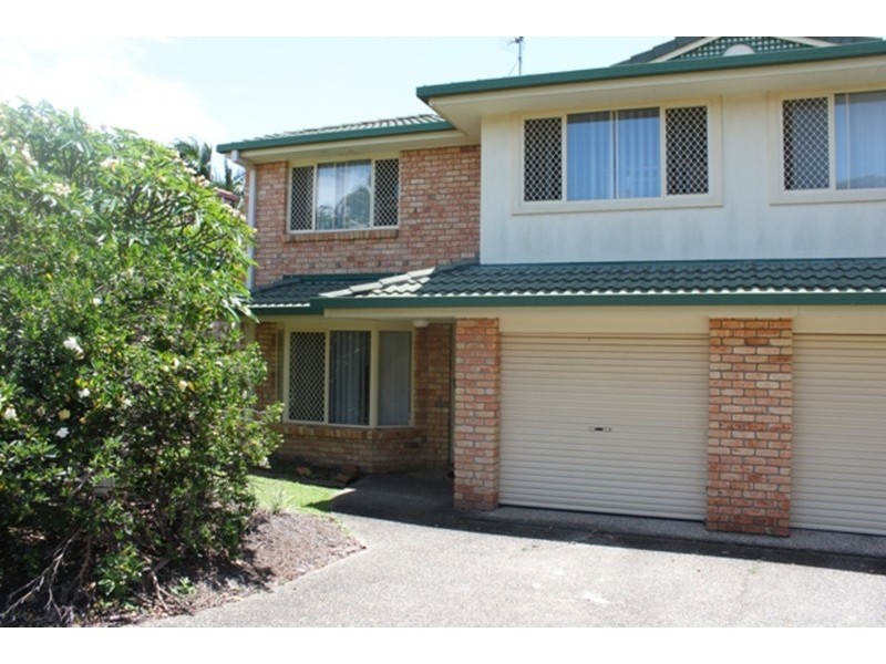 4/97 Pohlman Street, Southport QLD 4215