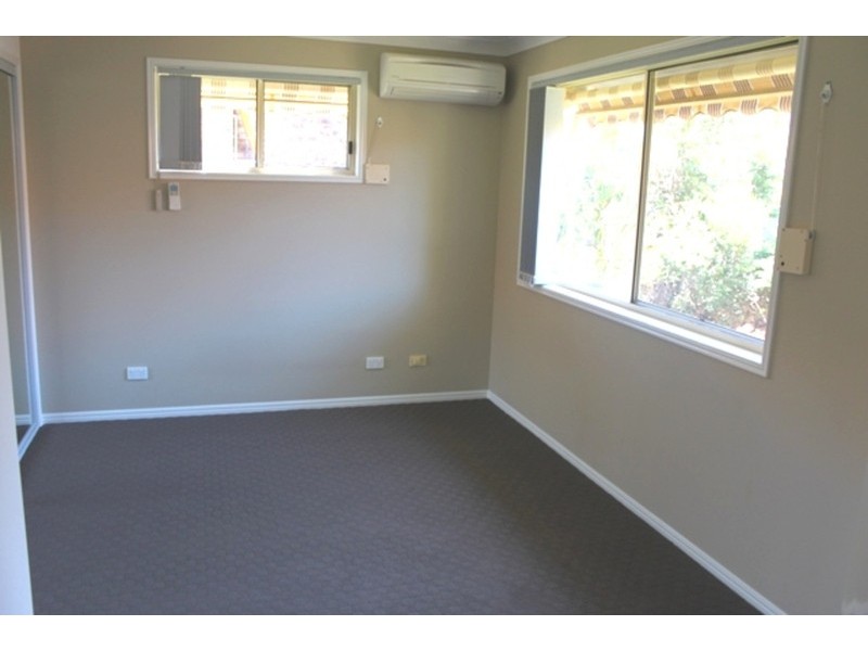 4/97 Pohlman Street, Southport QLD 4215