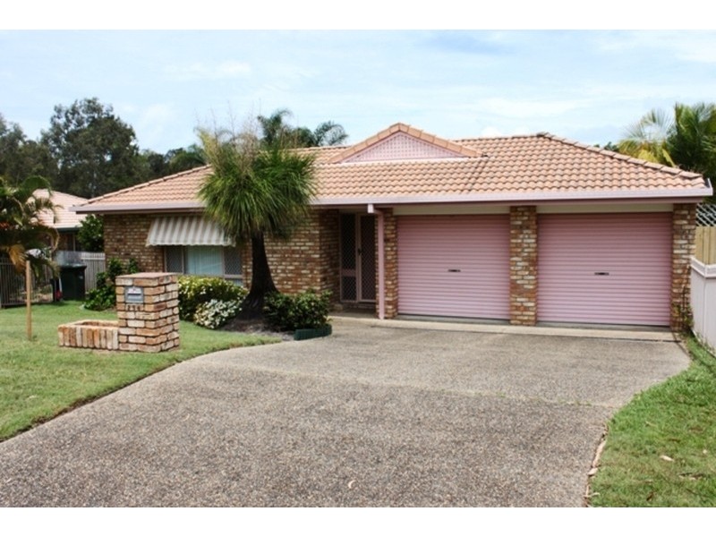 254 Mildura Drive, Helensvale QLD 4212