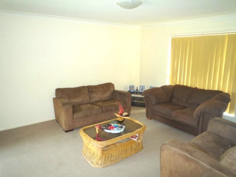44 Gemini Crescent, Molendinar QLD 4214