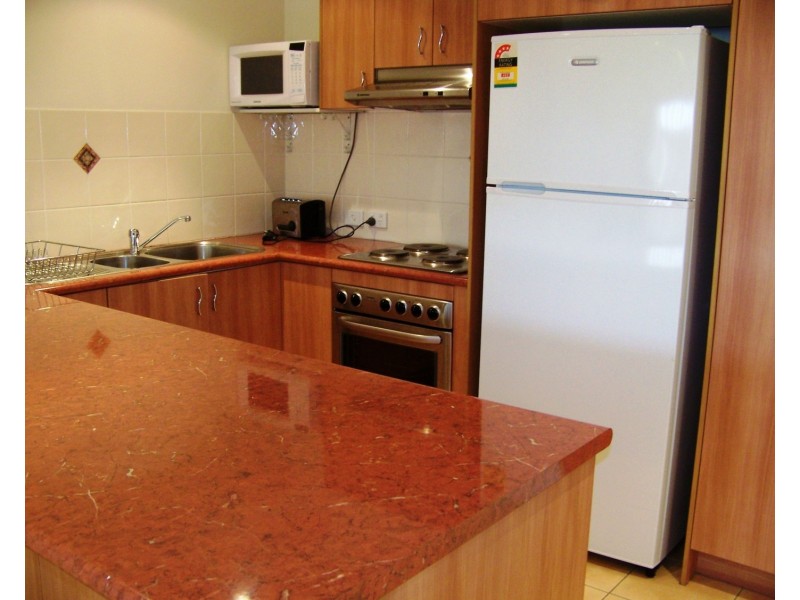 4/218 Queen Street, Southport QLD 4215