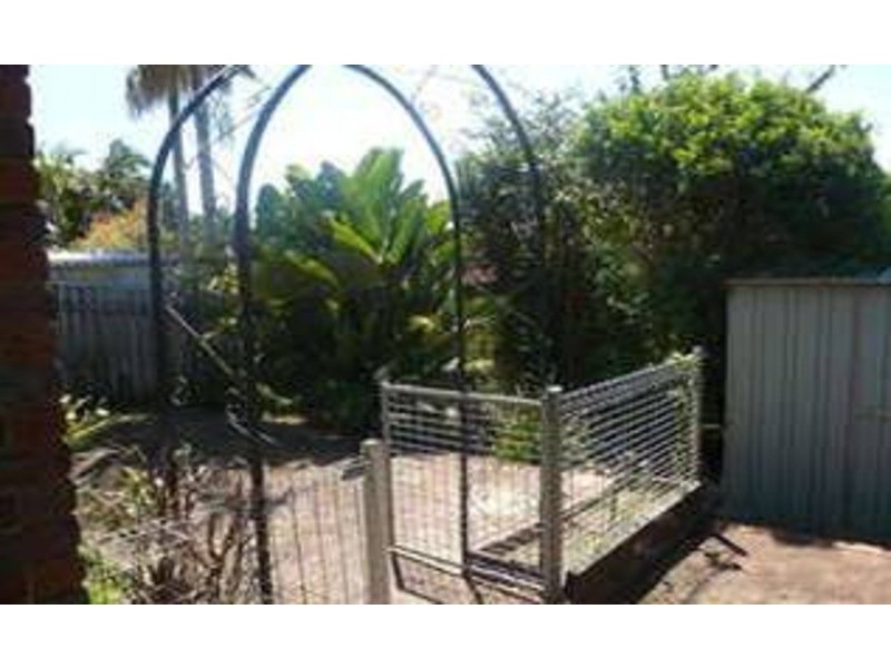 Labrador QLD 4215