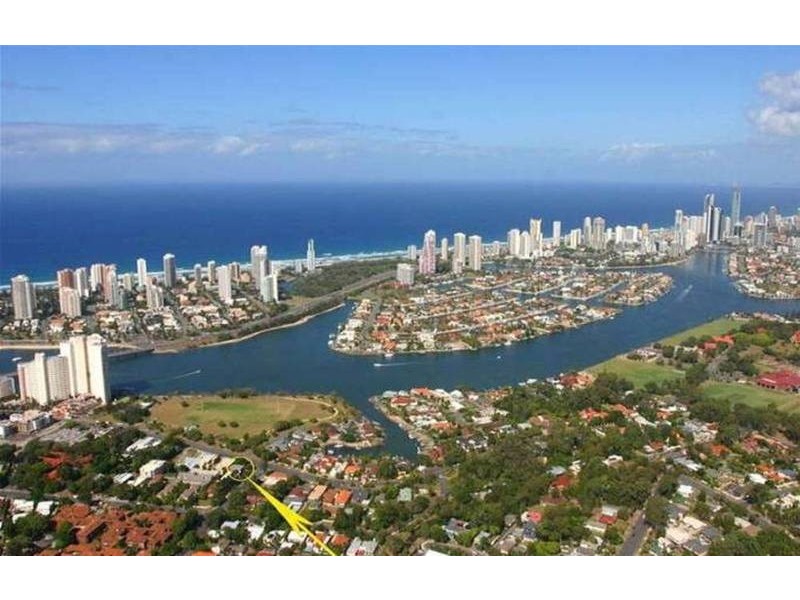 1 Chester Terrace, Southport QLD 4215