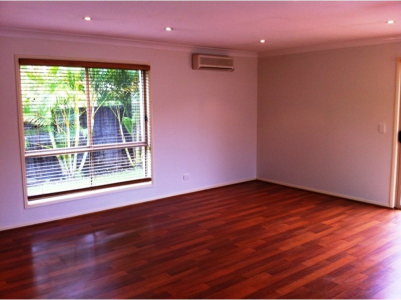 2/36 Merrilaine Crescent, Merrimac QLD 4226