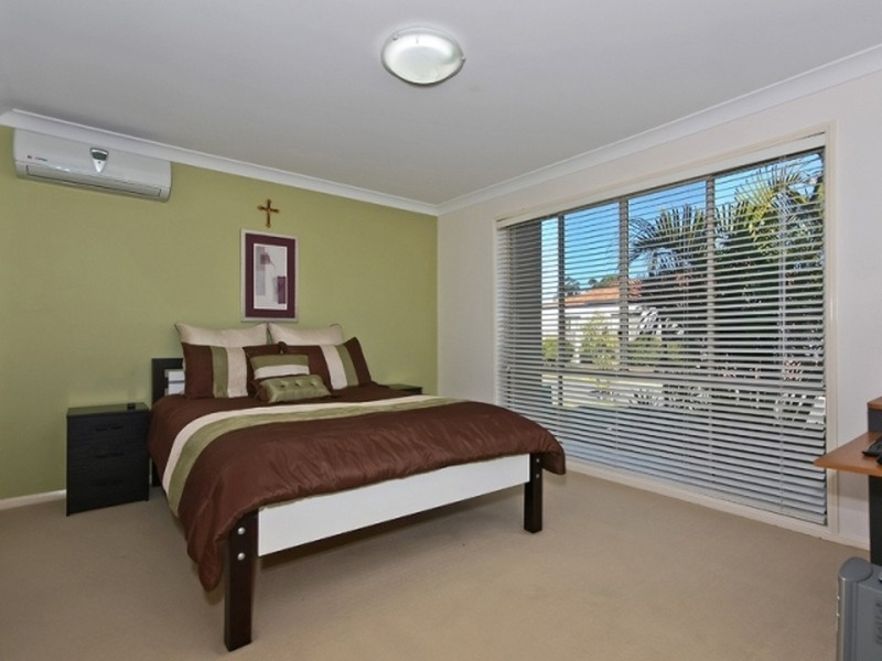 61 Merrilaine Crescent, Merrimac QLD 4226