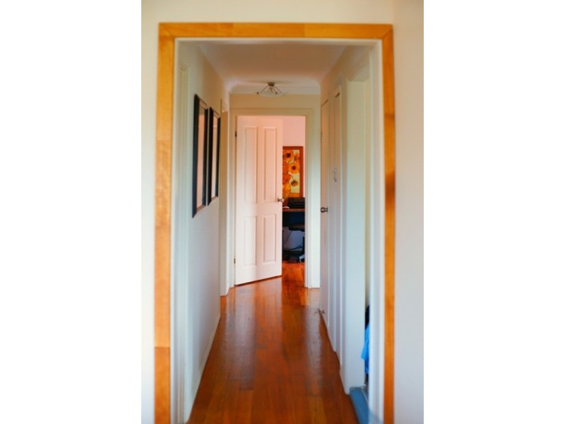 6 Oatley Place, Southport QLD 4215