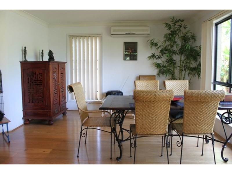 2/5 Virginia Grove, Southport QLD 4215