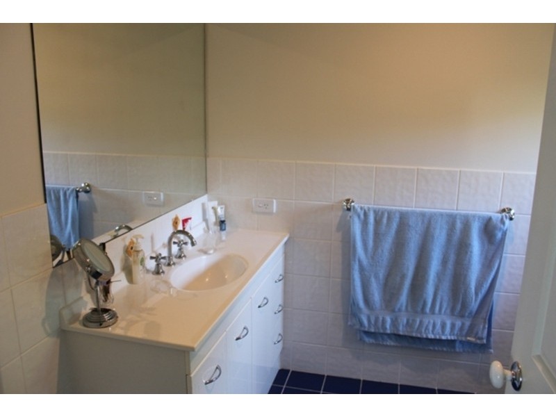 2/5 Virginia Grove, Southport QLD 4215