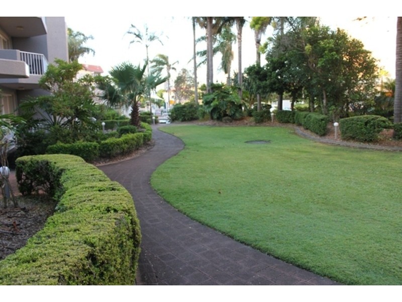 58/36 Australia “Markham Court” Avenue, Broadbeach QLD 4218