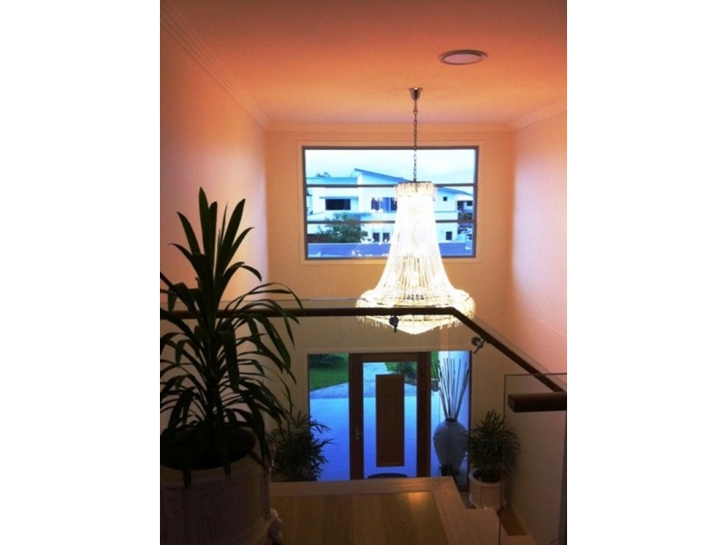 3 Middle Quay Drive, Biggera Waters QLD 4216