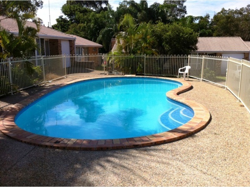 2/25 McMillan Street, Labrador QLD 4215