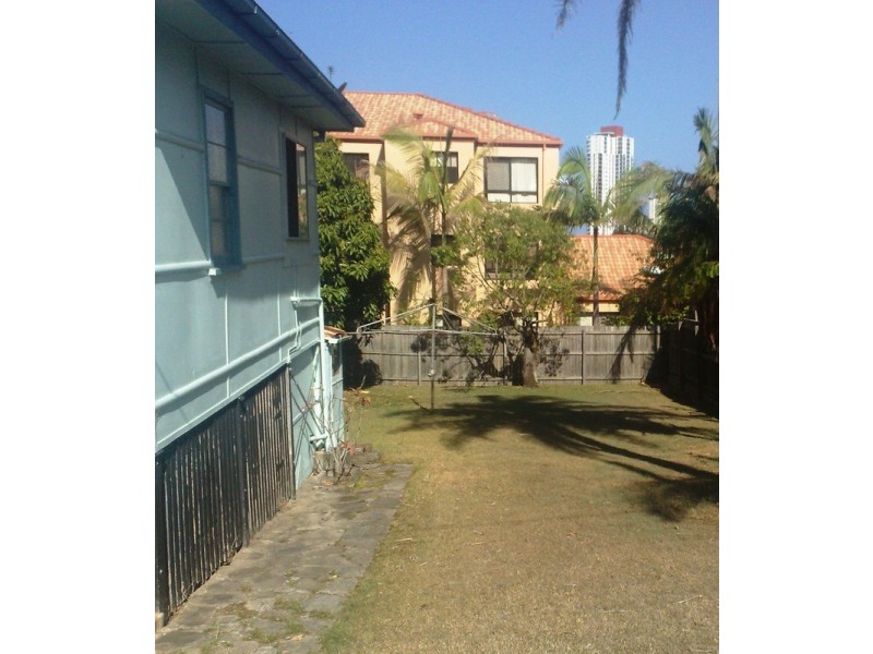13 Gillian Lane, Southport QLD 4215