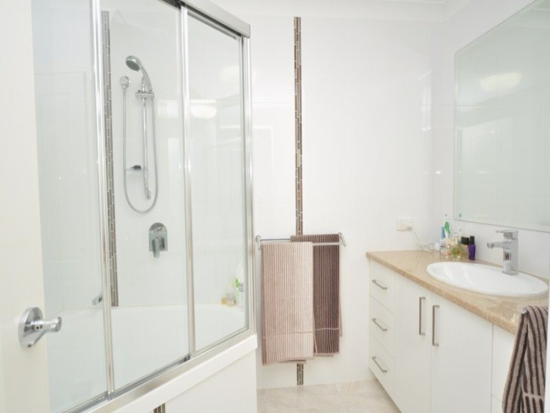 130/128 Benowa Road, Southport QLD 4215