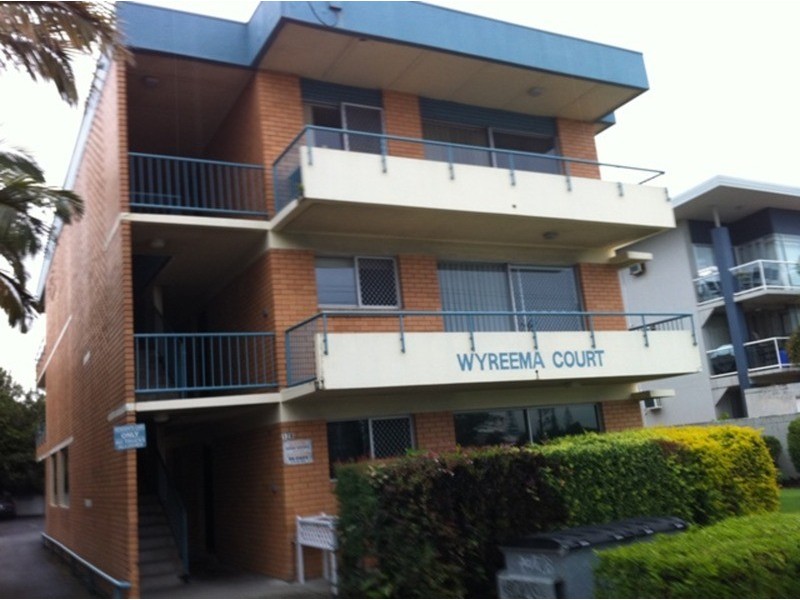 11/128 Marine Parade, Southport QLD 4215