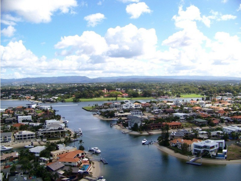 Paradise Waters QLD 4217
