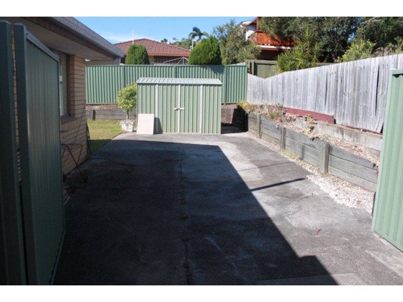 19 Warratina Street, Labrador QLD 4215