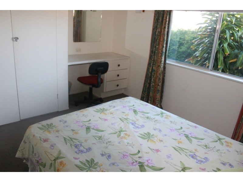 17 Gilmour Lane, Southport QLD 4215