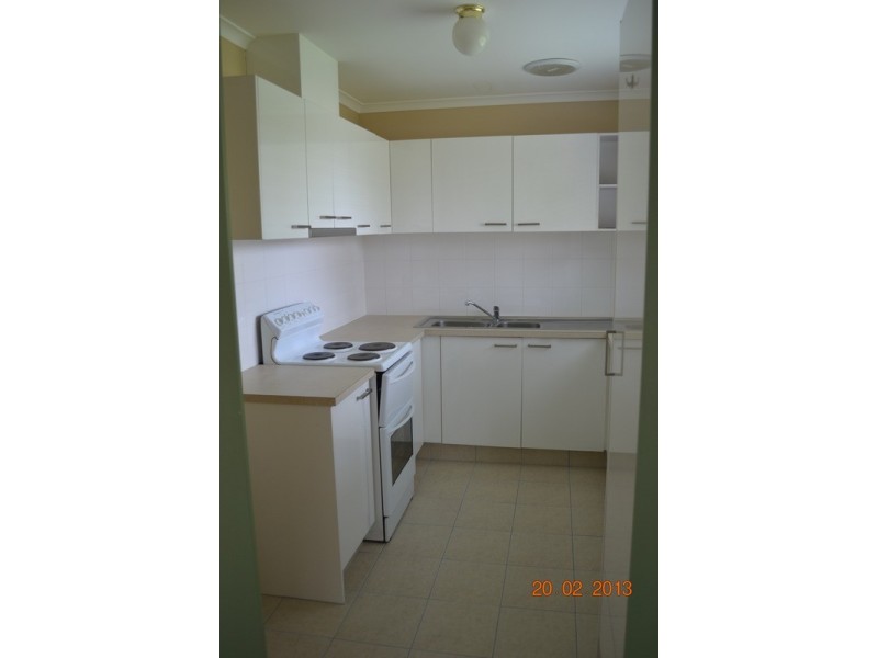 5 Jippi Avenue, Southport QLD 4215