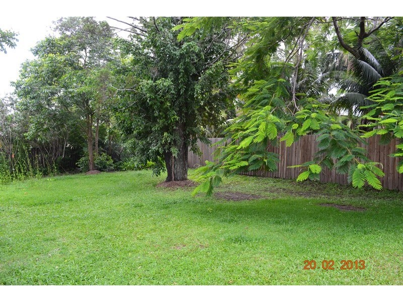 5 Jippi Avenue, Southport QLD 4215