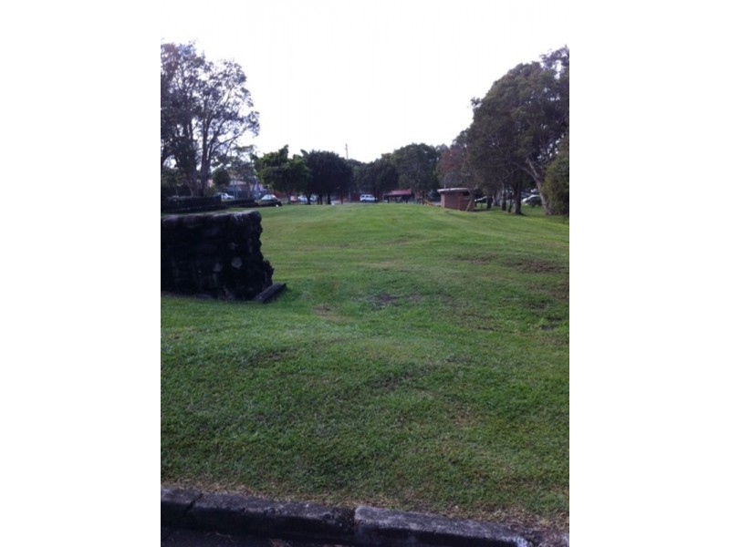 Labrador QLD 4215