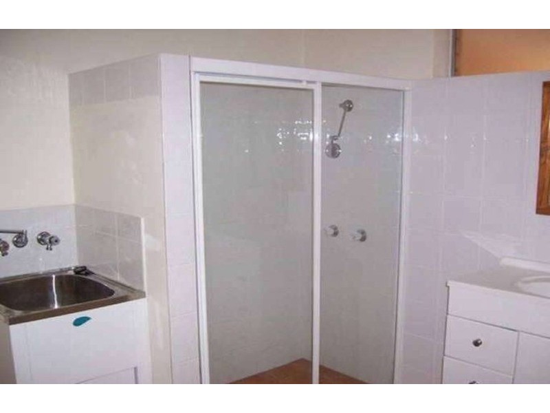 6/4 Marine Parade, Southport QLD 4215