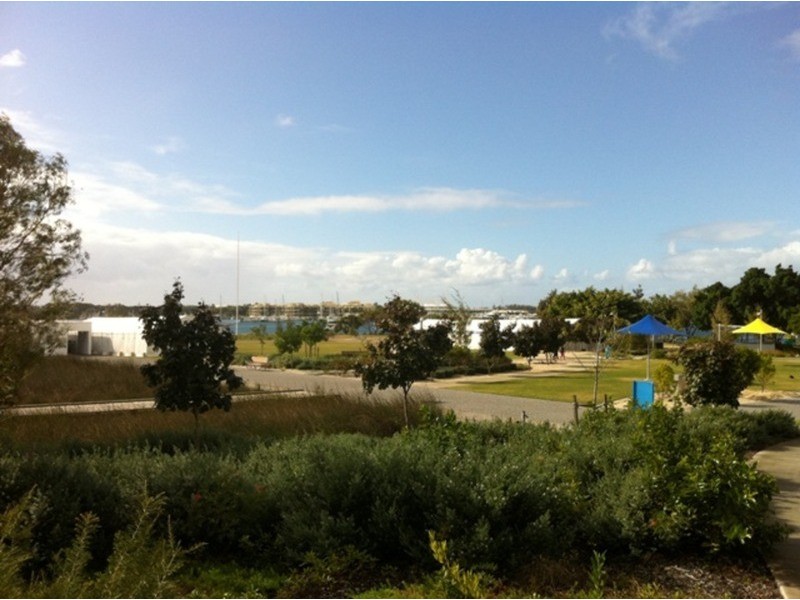 8/28A Marine Parade, Southport QLD 4215