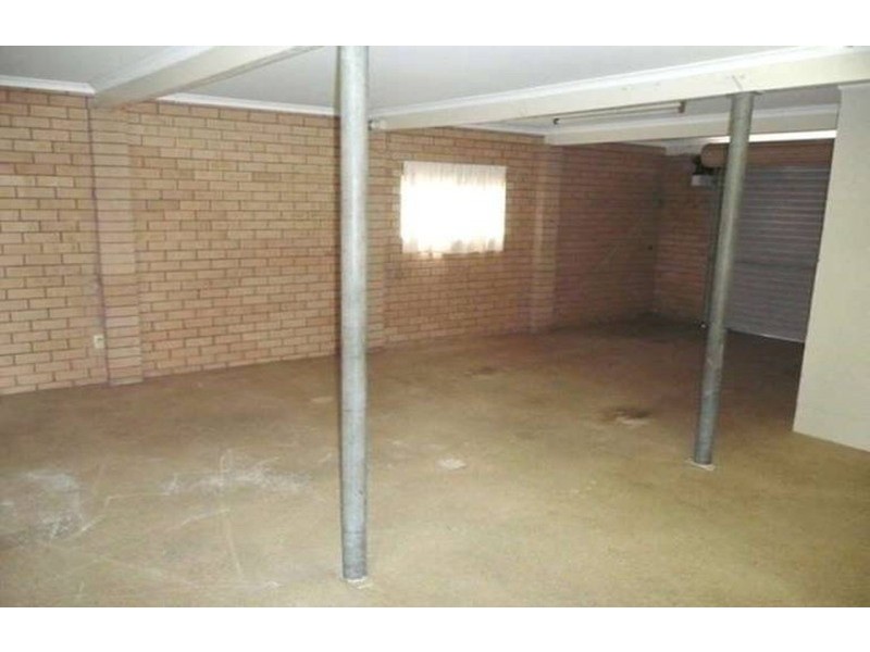 5 Larwon Terrace, Southport QLD 4215